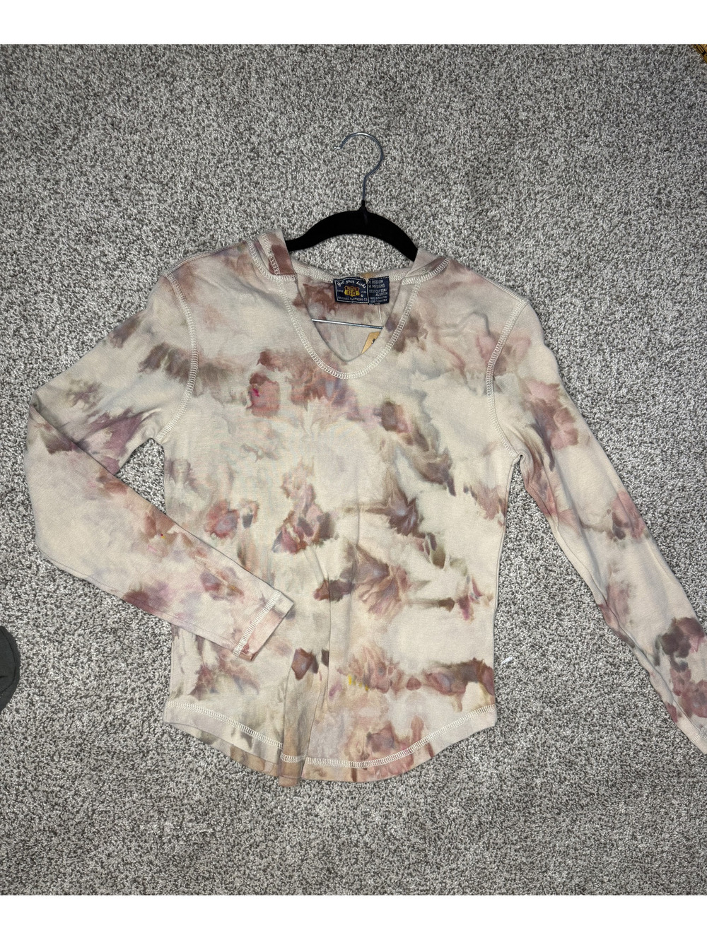 Vintage Route 66 Medium Tie-Dye Long Sleeve V-Neck Shirt